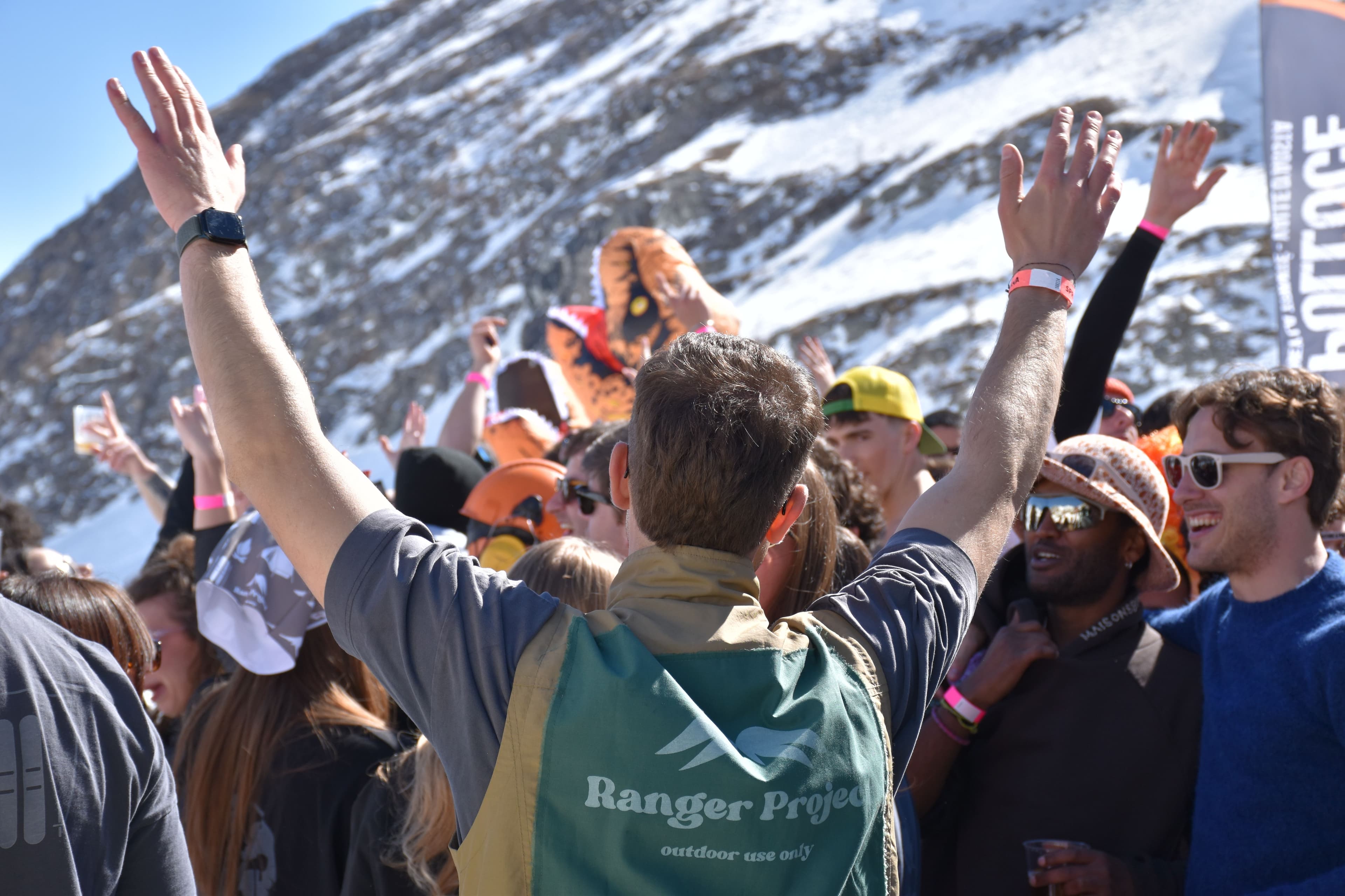 .